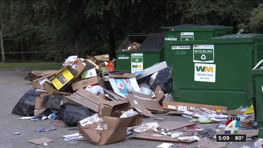 Mayor Lenny Curry has announced the return of curbside recycling in Jacksonville starting Apr. 4 (photo courtesy of News4Jax).